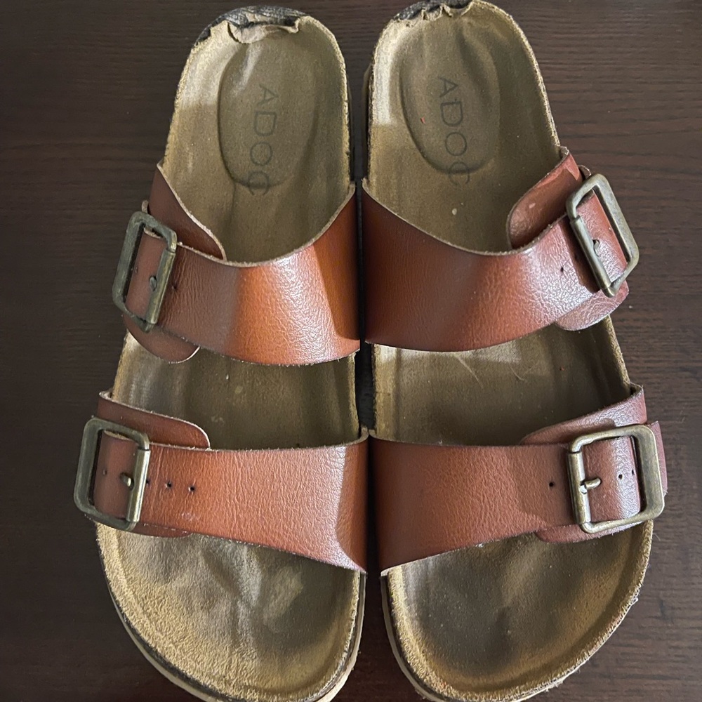 Adoc sandals